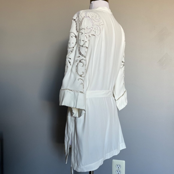 Kobi Halperin Britney Ivory White Duster Belted Kimono Eyelets Jacket XS/S - Picture 9 of 14